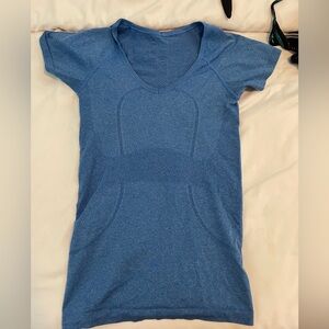 Lululemon Blue swiftly tech t shirt